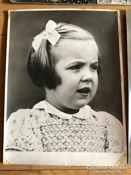4 Dutch royal family - princess margriet and beatrix childhood photo, picture