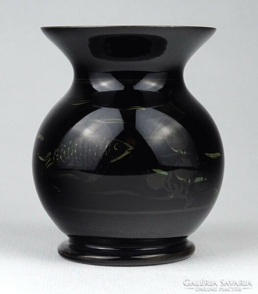 1I989 Régi kisméretű kézi festett hal motívumos fekete üveg váza ibolyaváza