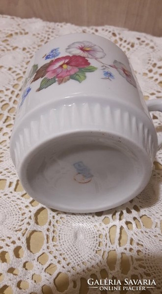 Zsolnay funnel mug with skirt