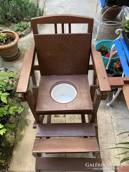 Antique highchair, potty and swing chair in one xx