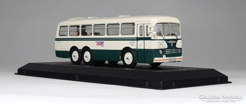 1J196 Tatra 500 HB 1950-es autóbusz modell díszdobozában