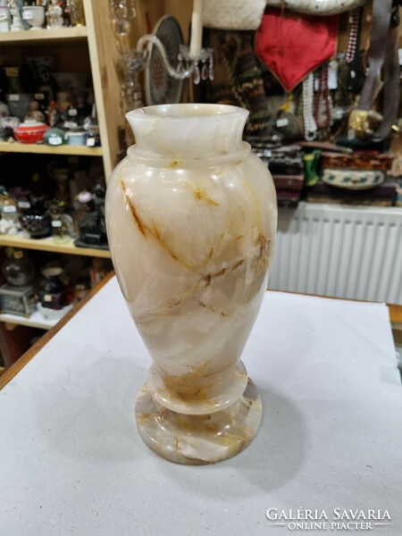 Onyx vase