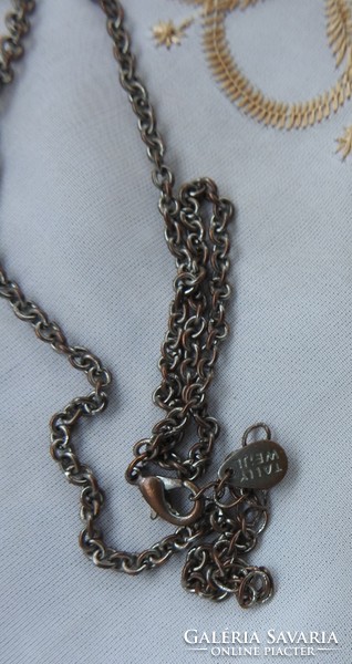 Tally welly necklace with stones in a heart pendant