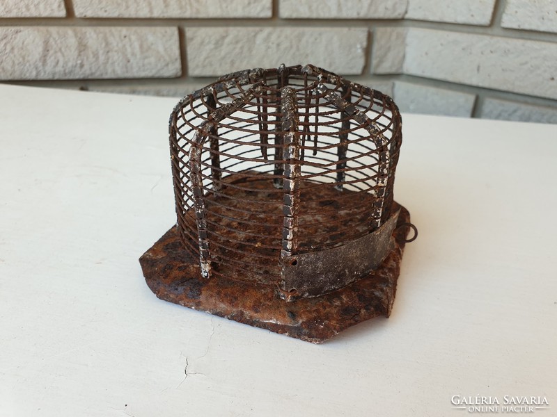 Old vintage metal mousetrap rodent iron mousetrap iron trap