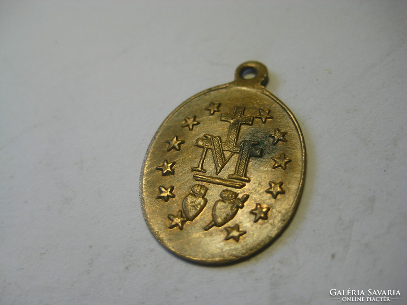 Old Mary pendant made of copper, with the number 1820, 25 x 15 mm