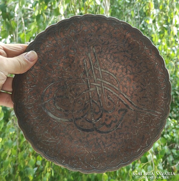 Perzsa keleti Disztal ,kínàló Asztalközép fém ezüst vagy ón berakàs gyüjtemény gyönyörű kézimunka