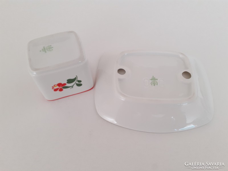 Retro 2 db Hollóházi porcelán kalocsai mintás cigarettatartó hamutál