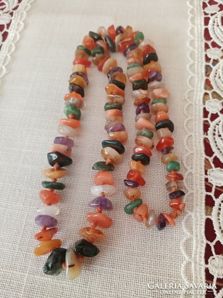 Colored mineral / semi-precious stone - carnelian, amethyst, rose quartz, etc... - Necklace - knotted per bead
