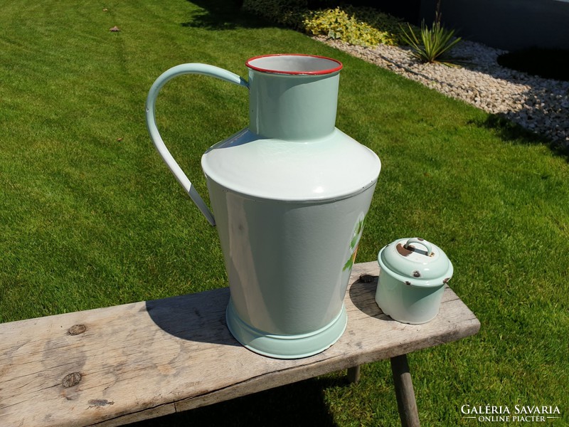 Old enamel enameled strawberry strawberry patterned jug vintage decoration water jug watering can