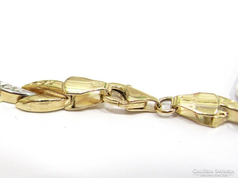 Gold necklace (goat-au105674)