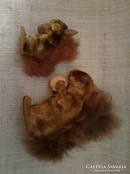 Antique small squirrels 2 pcs