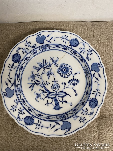 Meissen onion patterned porcelain plate a16