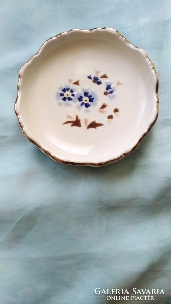 Zsolnay búza virágos tányér 2000ft