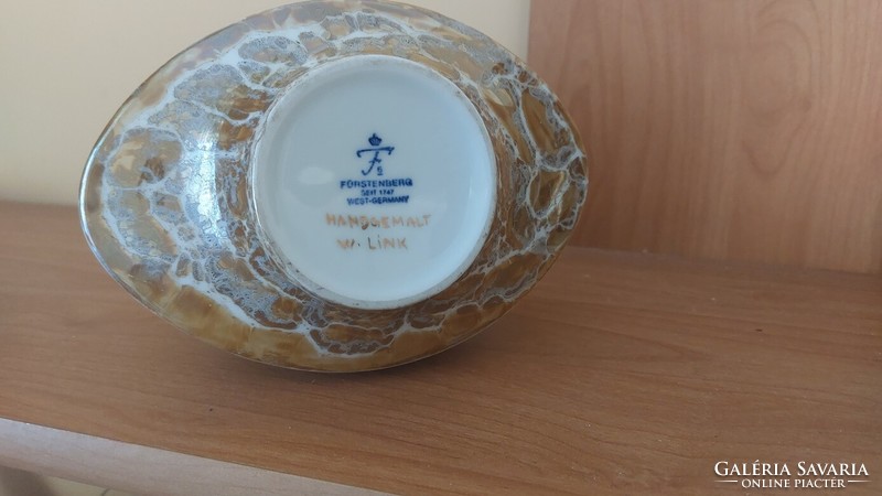 (K) furstenberg porcelain vase of interesting shape