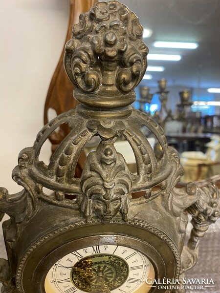 Mechanical Spanish fireplace clock