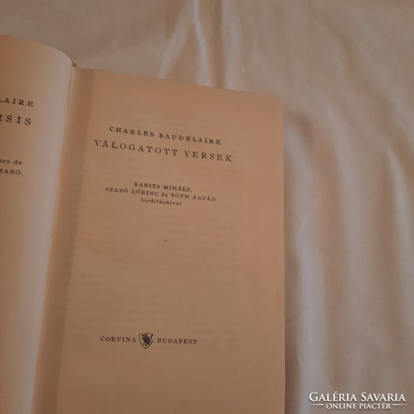Baudelaire válogatott versei Corvina Kiadó  Kétnyelvű Klasszikusok sorozat 1957