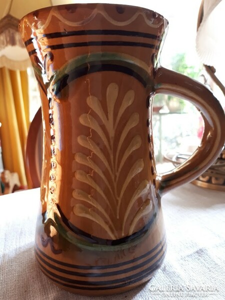 Wonderful folk art jug 0.5 dl