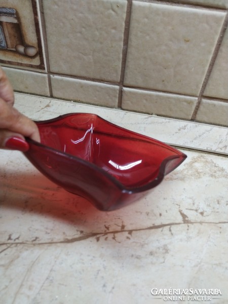 Burgundy glass bowl, offering for sale! Art deco glass offering