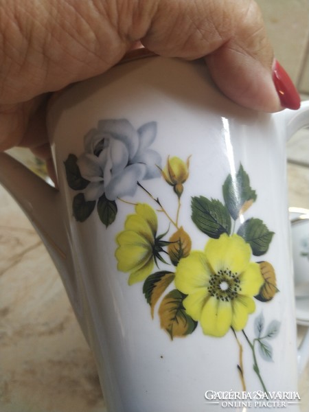 Hollóházi sárga virágos kávéskészlet  eladó! pótlásra