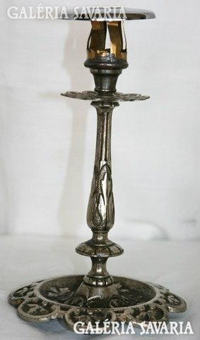 Antique nickel-plated iron geschützt (protected) candlestick