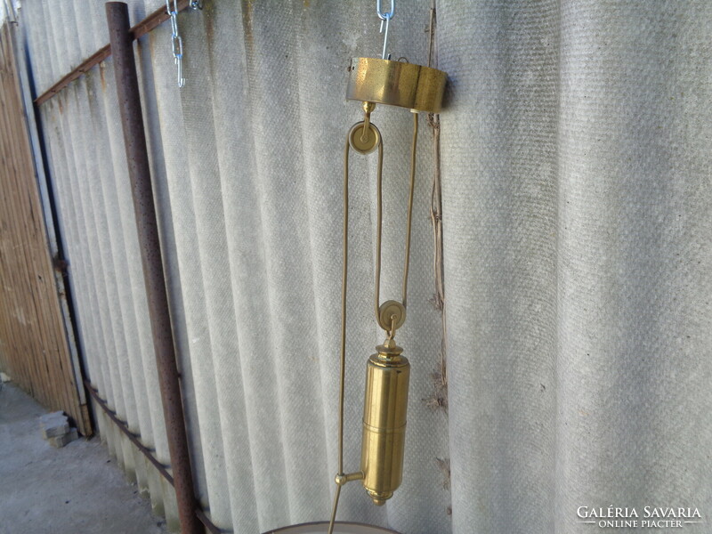 Counterweight chandelier with 3 branches