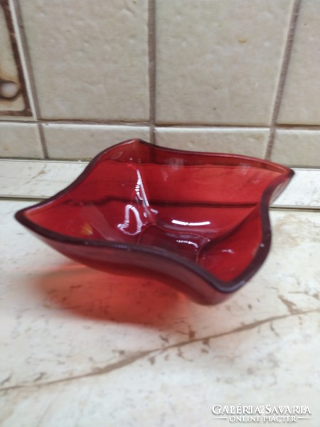 Burgundy glass bowl, offering for sale! Art deco glass offering
