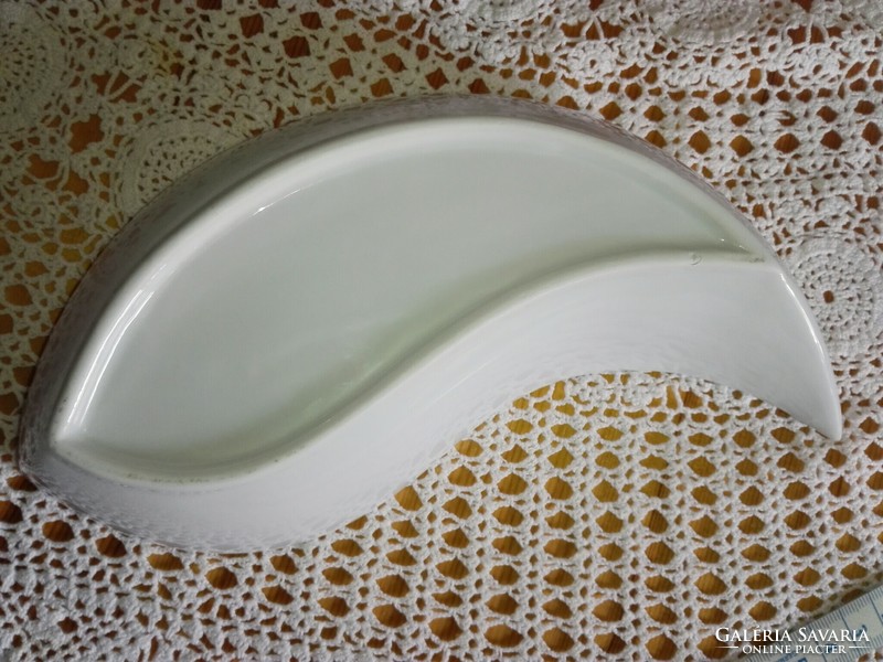 Snow white porcelain bone plate ..... 3 Pcs