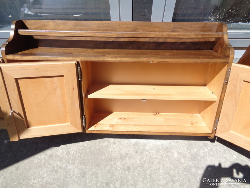 Chest of drawers with top wall