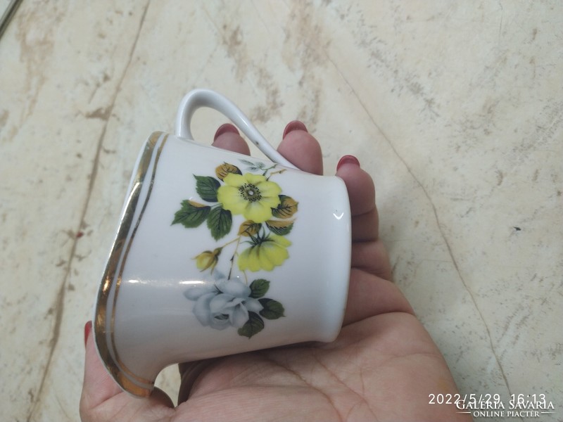 Hollóházi sárga virágos kávéskészlet  eladó! pótlásra
