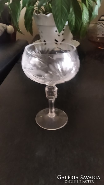 Lead crystal cup 15 cm high