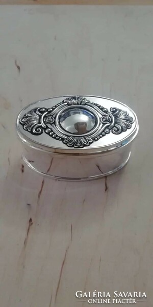 Beautiful silver-plated jewelry box box