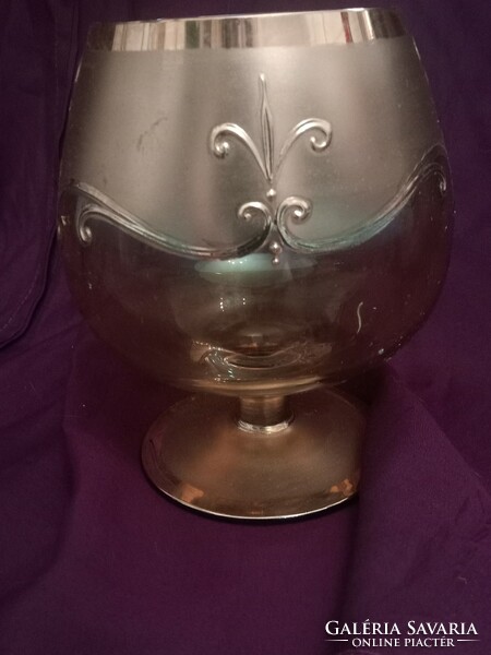 Nagyon dús aranyozású zománc festett antik talpas üveg pohár