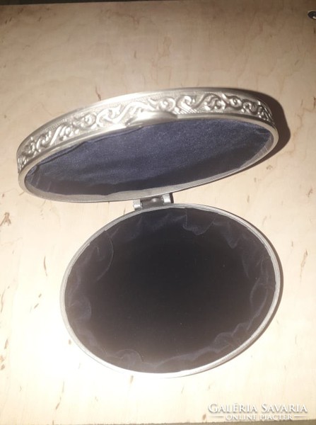 Beautiful tin-plated jewelry box is large