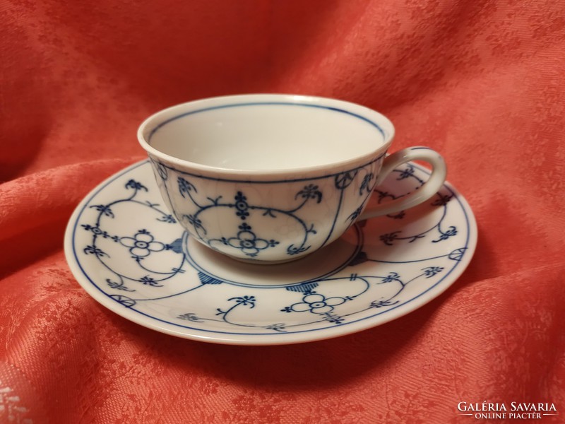 Immortelle patterned porcelain coffee cup with saucer