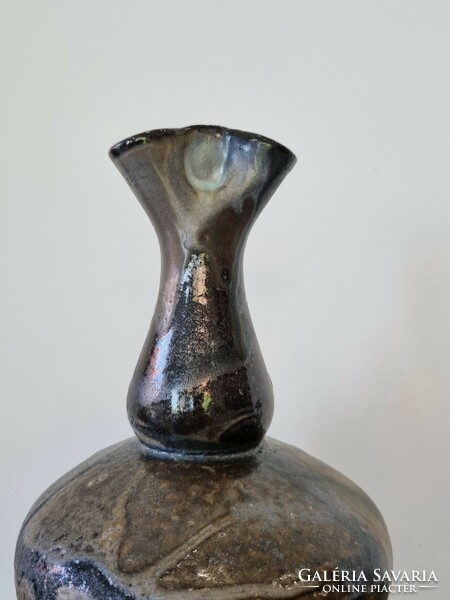 Különleges samottos agyag váza,egyedi szín -és formavilág -31 cm