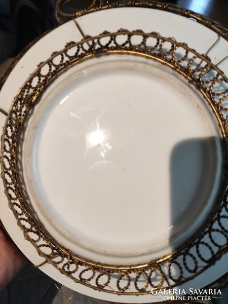 Antik Asztalközép kínáló porcelán tál Réz kézimunka füles tàl