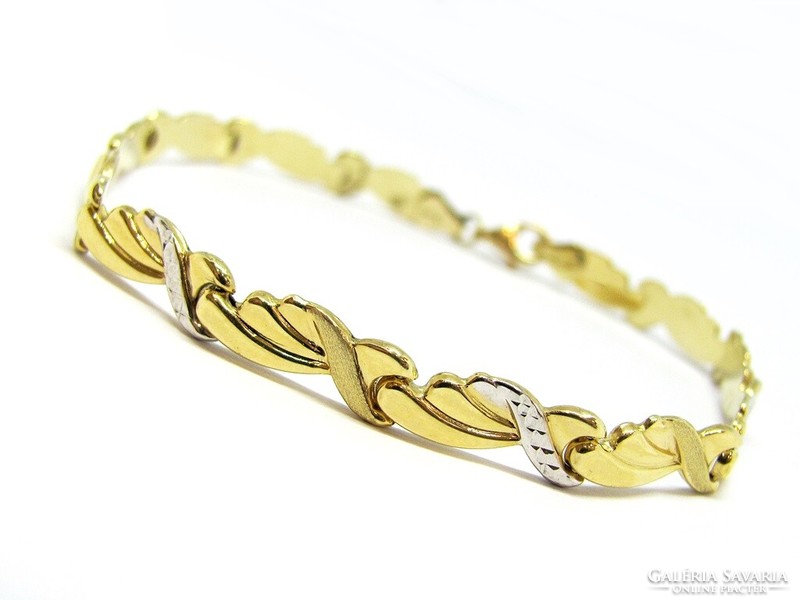 Gold bracelet (Kecs-au87467)