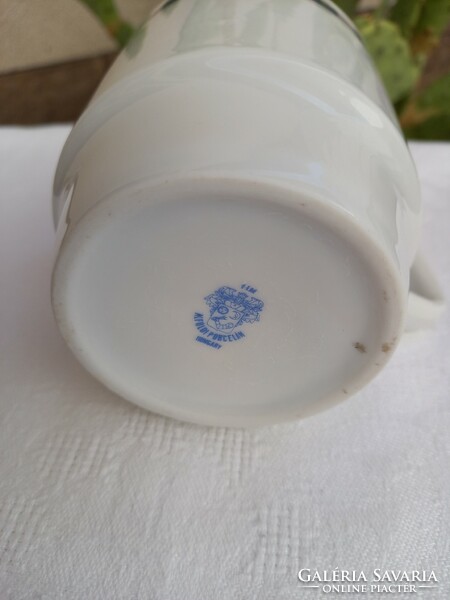 Lowland porcelain_skirt mug