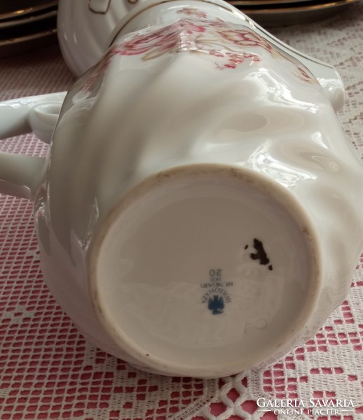 Raven house teapot