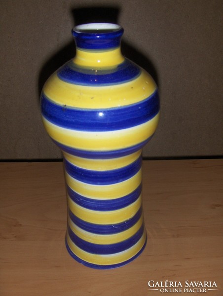 Marked striped ceramic vase (4 / d)
