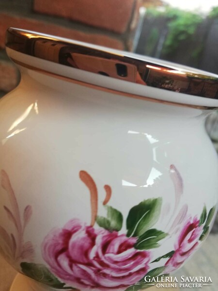 Floral ceramic vase