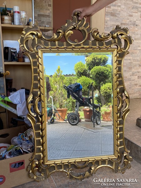 Gilded, wooden-framed florentine mirror with polished-faceted glass, xix.Send.