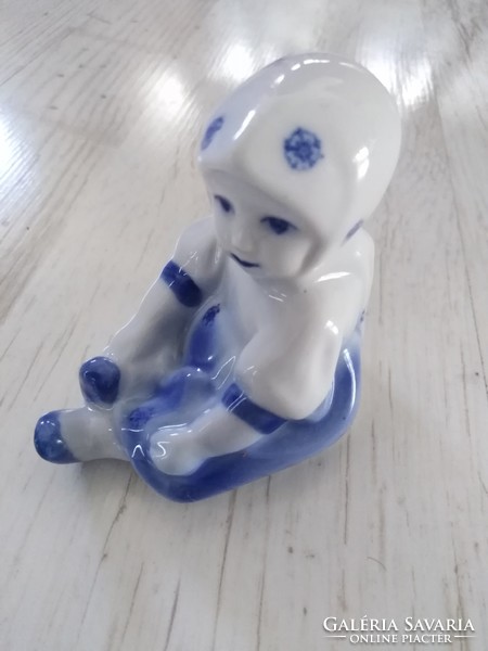 Zsolnay porcelán baba