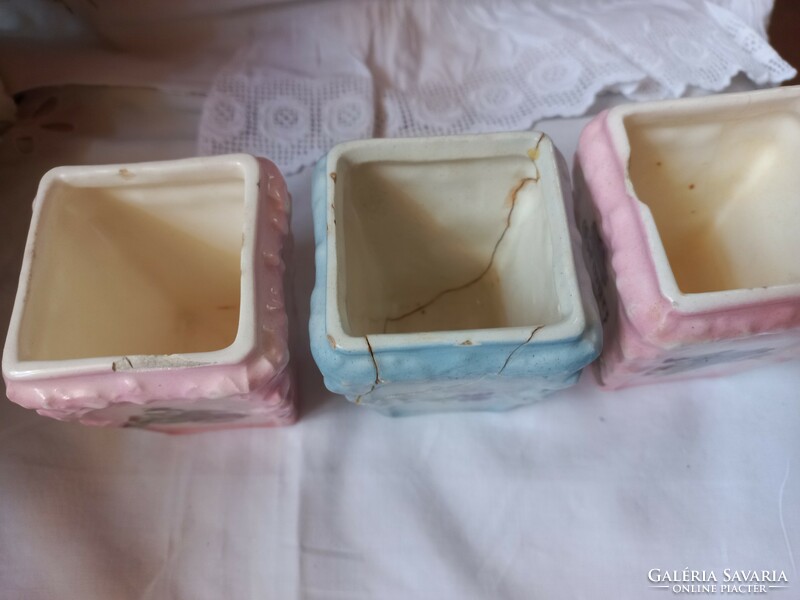 3 pcs faience spice racks in one