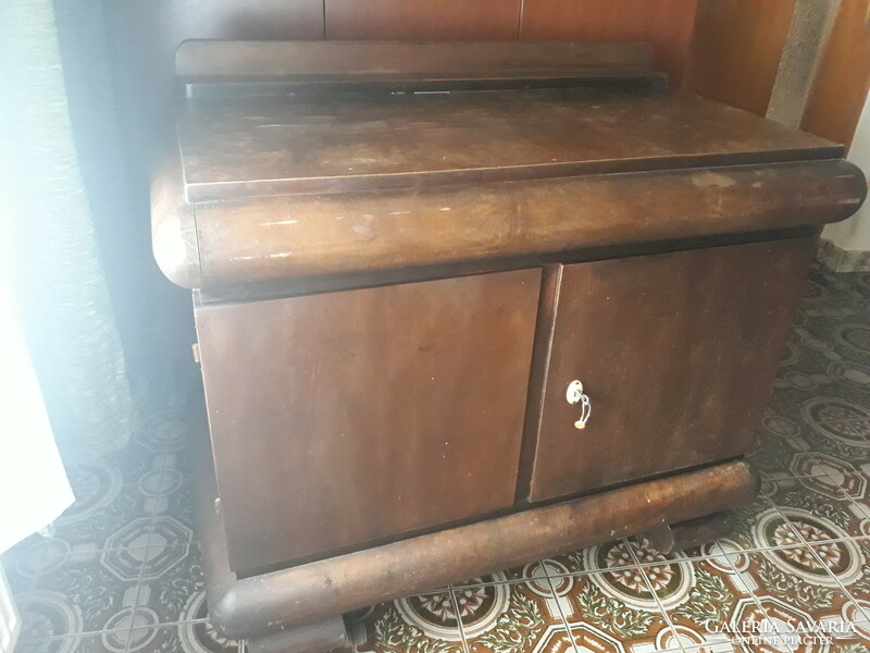Art deco, small sideboard, in mint condition! Cheaper!