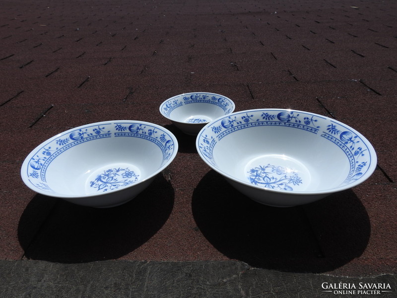 Onion pattern three-part bowl set - aml royal porcelain