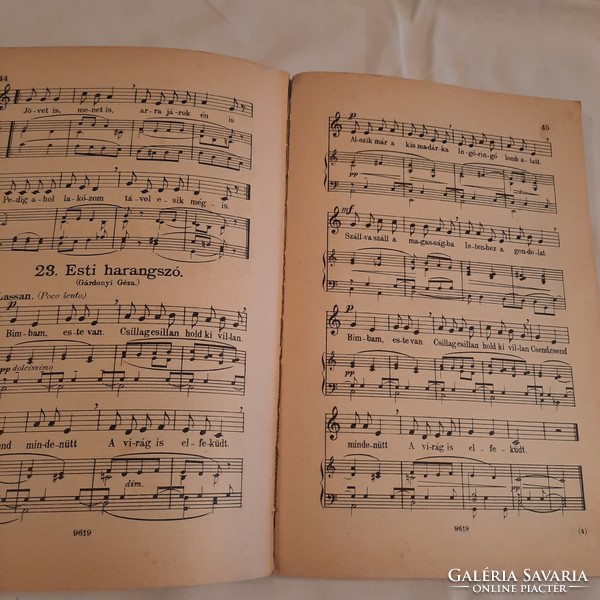 Notation i. Part songbook of elementary schools iii.-and iv. Department for 1928? Edit: free béla