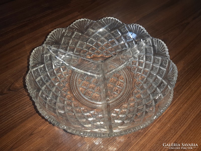 Glass serving