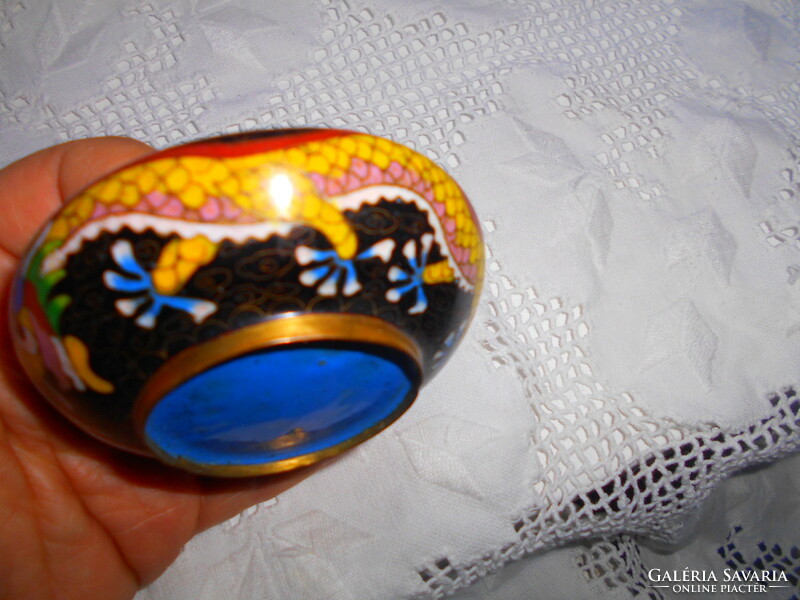 Antique dragon motif cloissoné enamel, compartmental enamel bowl