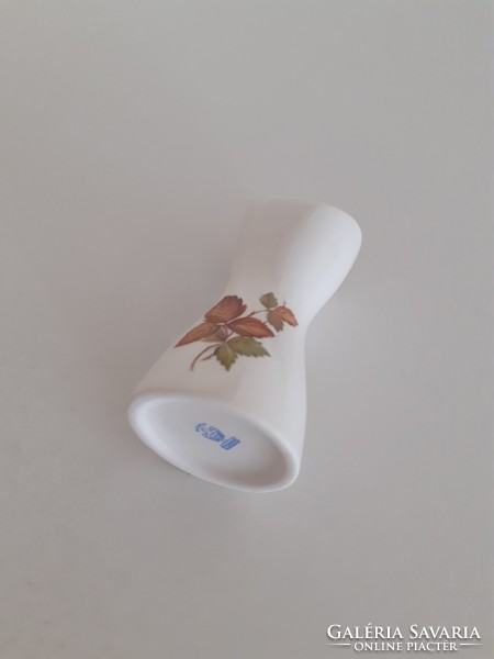 Régi Aquincum porcelán mini váza falevél mintás